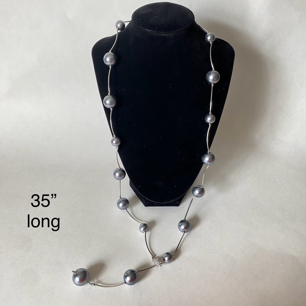 Plastic metallic beaded statement necklace